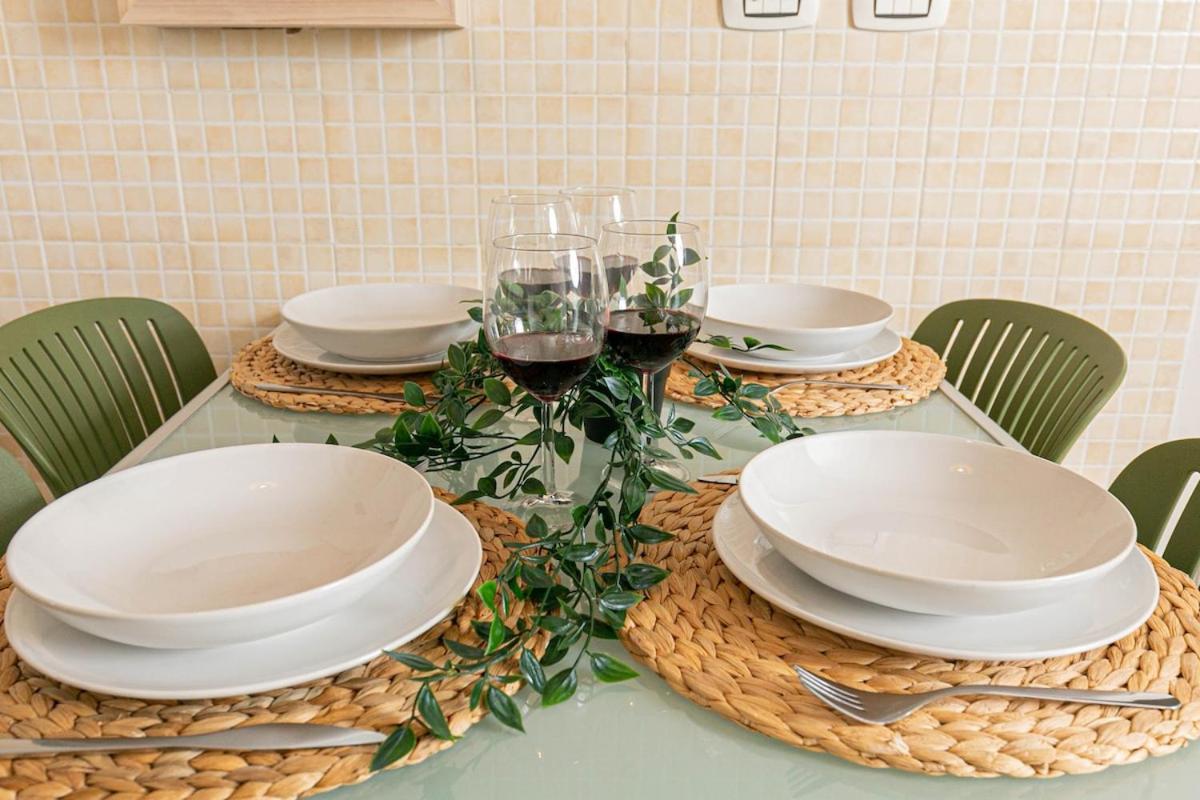 Dafne Wonderful With Terrace Apartment