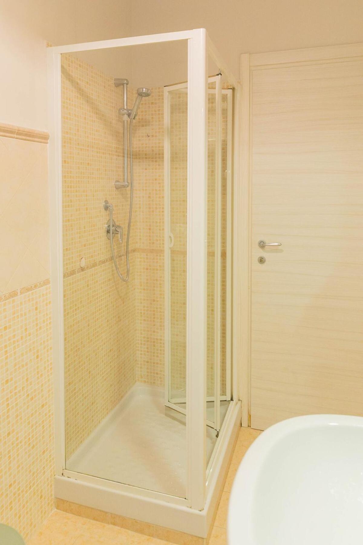 Dafne Wonderful With Terrace Apartment *