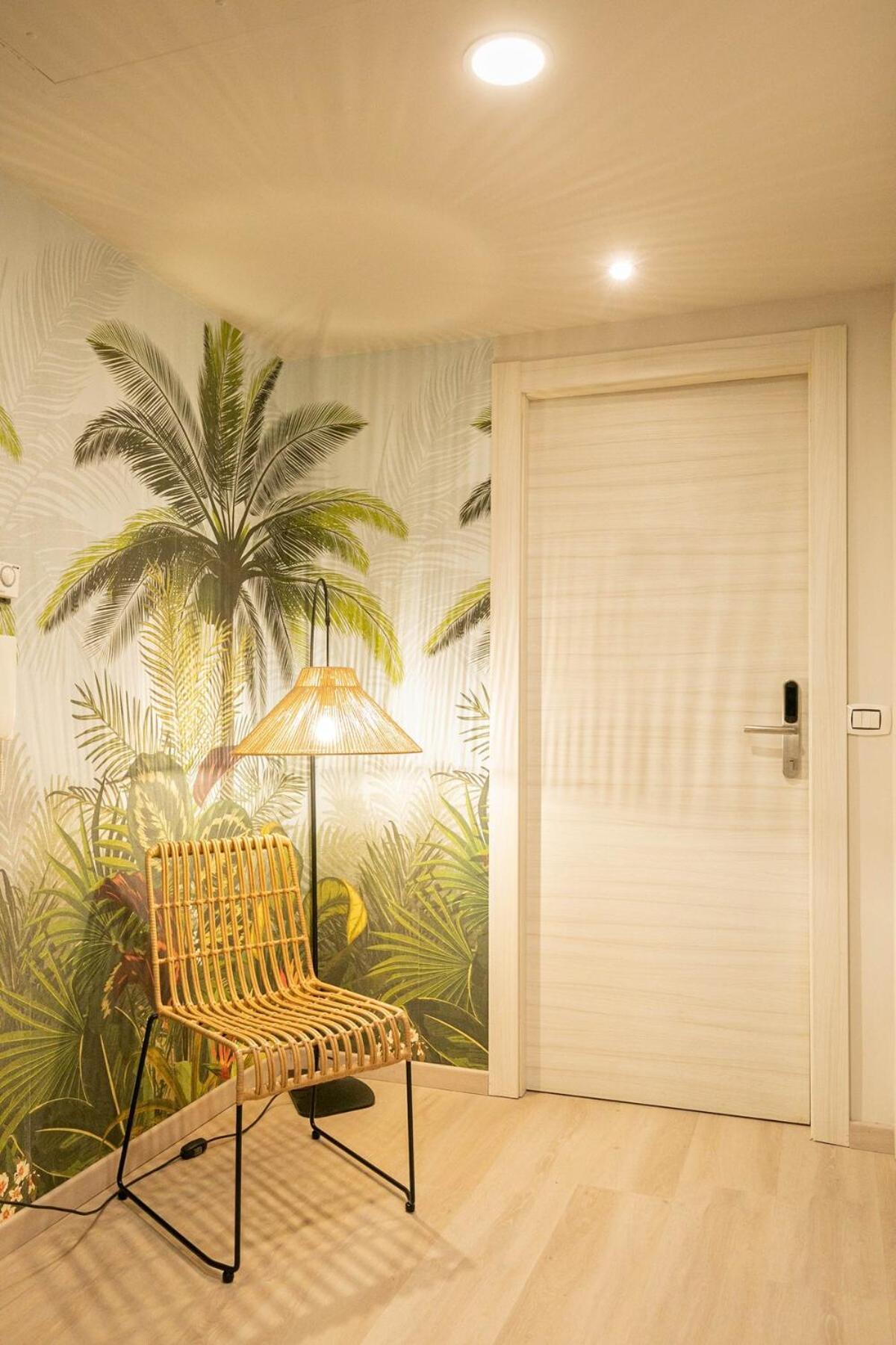 Apartment Dafne Wonderful With Terrace Rome